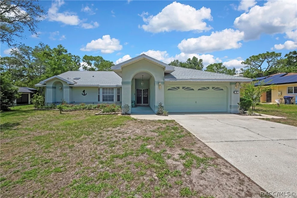 Unit for sale at 83 Oak Village Boulevard, Homosassa, FL 34446