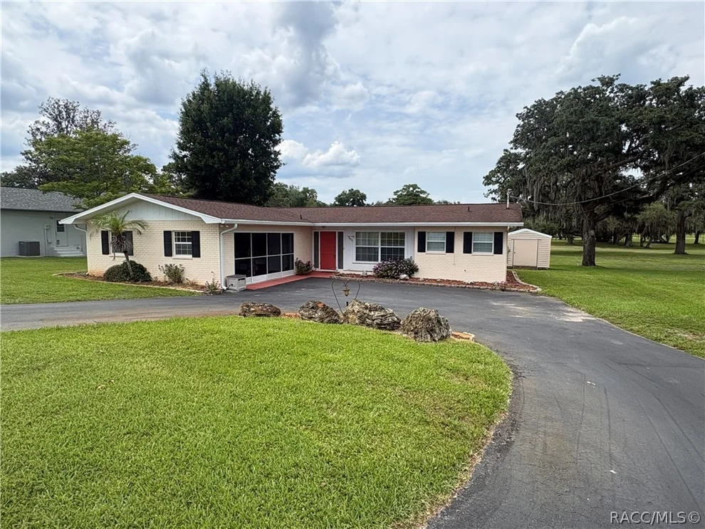 Unit for sale at 8839 E Sandpiper Drive, Inverness, FL 34450