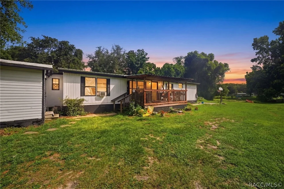 Unit for sale at 5699 S Sandalwood Way, Floral City, FL 34436