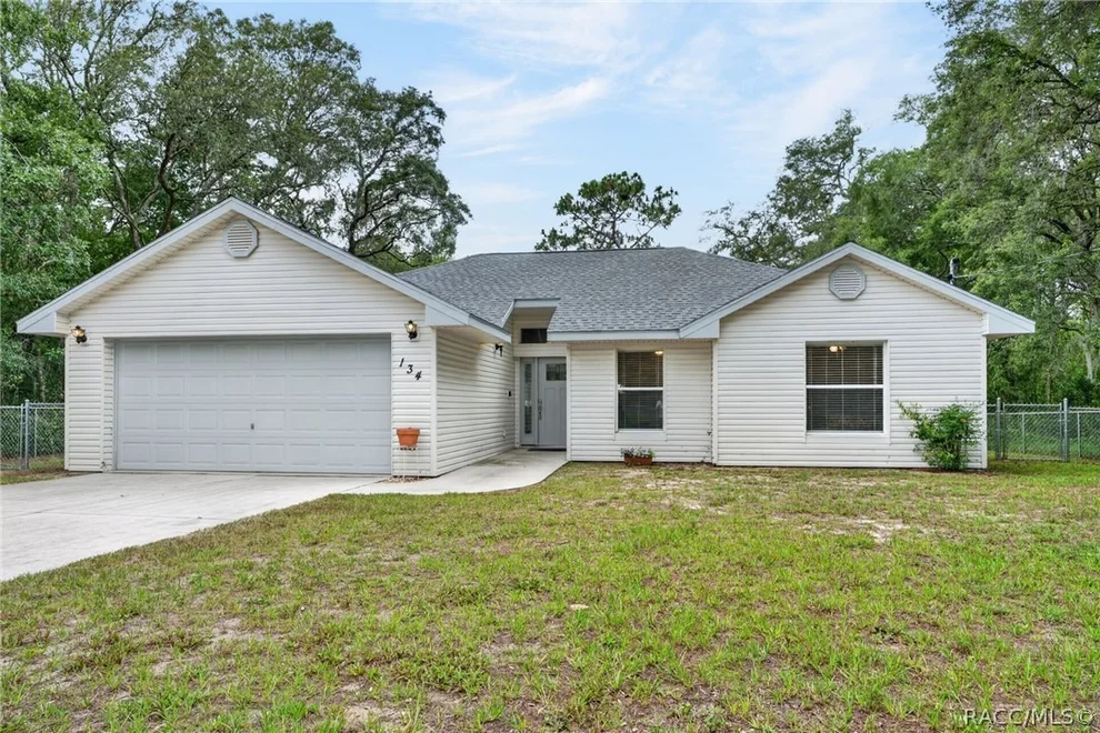 Unit for sale at 134 S Fitzpatrick Avenue, Inverness, FL 34453