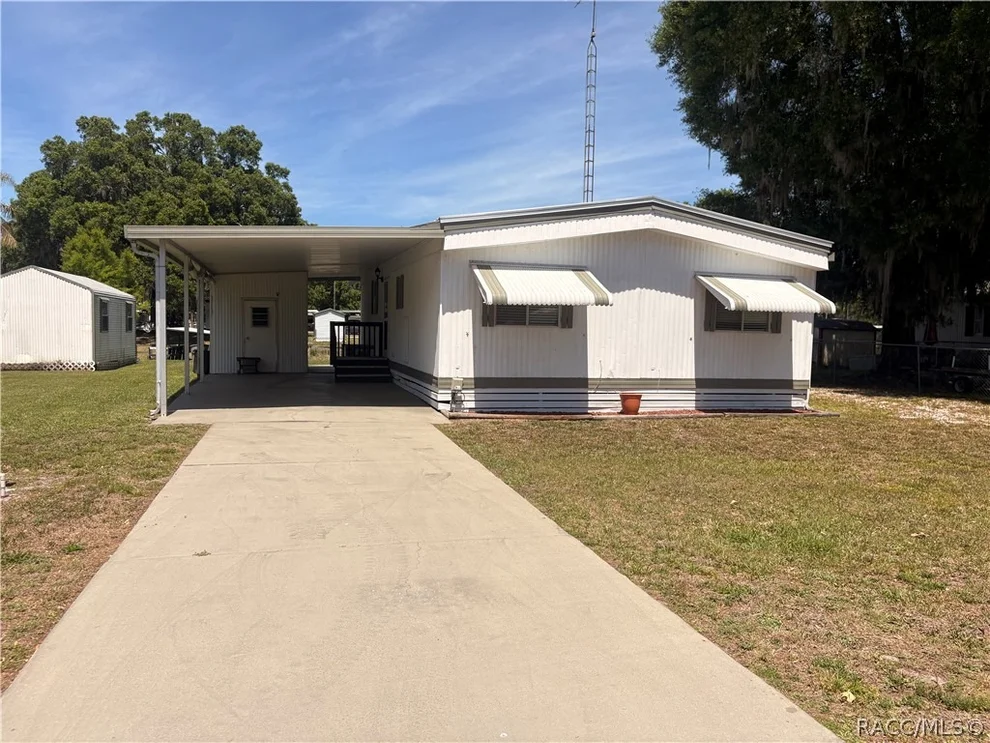 Unit for sale at 10330 E Pike Drive, Inverness, FL 34450