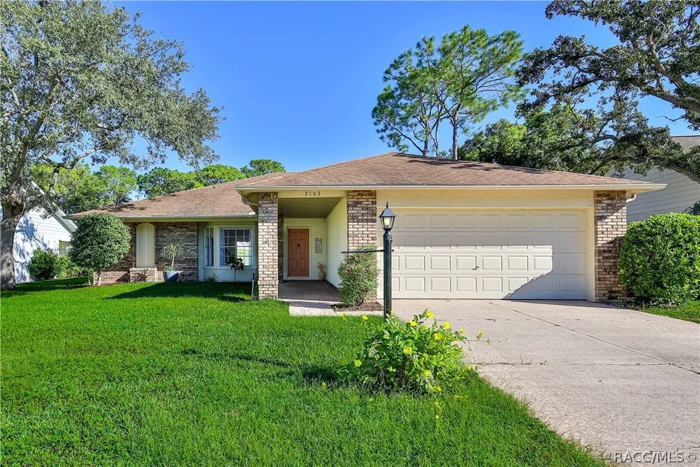 Unit for sale at 7103 Crown Oaks Drive, Spring Hill, FL 34606
