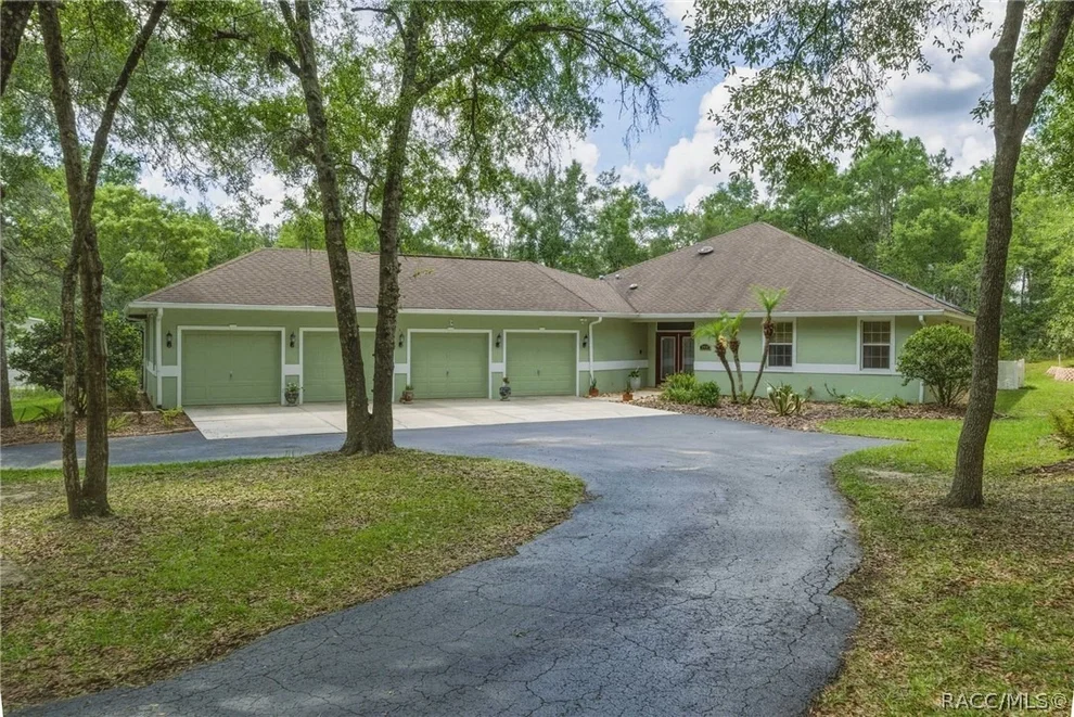 Unit for sale at 2816 E Hampshire Street, Inverness, FL 34453