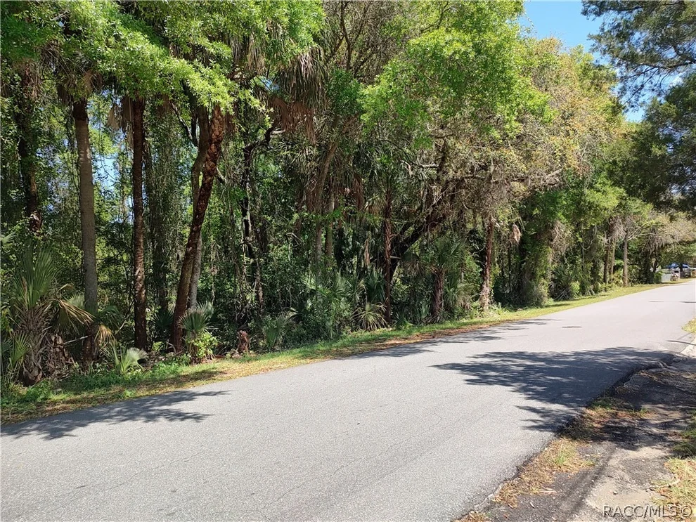 Unit for sale at 755 NE 1st Terrace, Crystal River, FL 34429