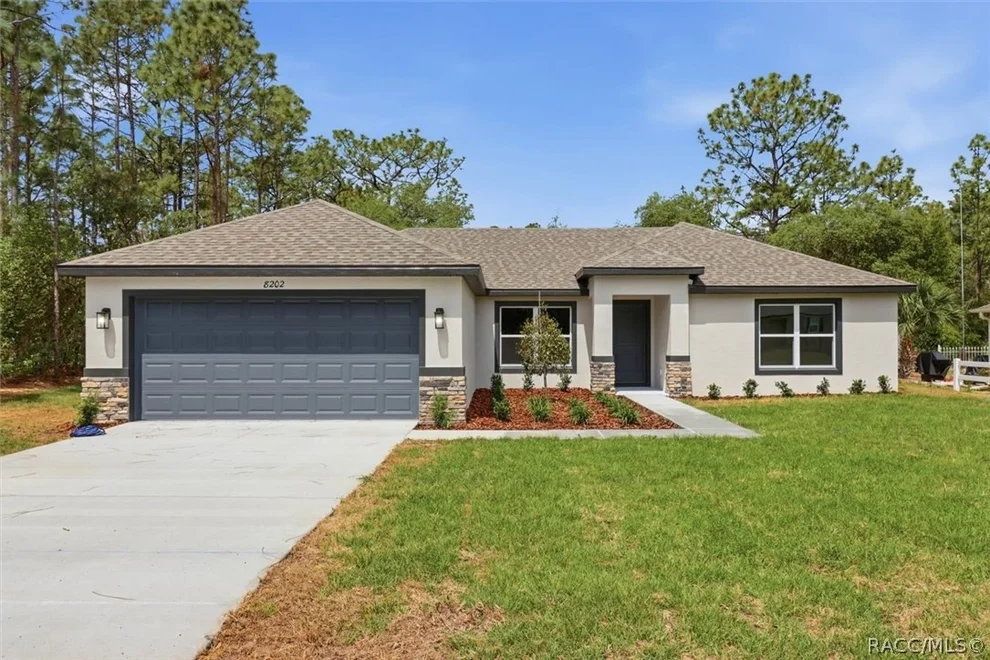 Unit for sale at 8202 N Primrose Drive, Dunnellon, FL 34434