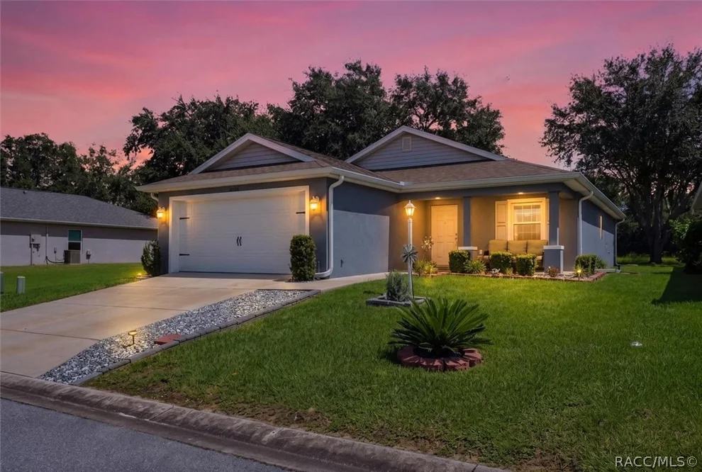 Unit for sale at 10526 S Drew Bryant Circle, Floral City, FL 34436