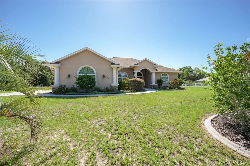 Unit for sale at 4625 N Apple Valley Avenue, Beverly Hills, FL 34465
