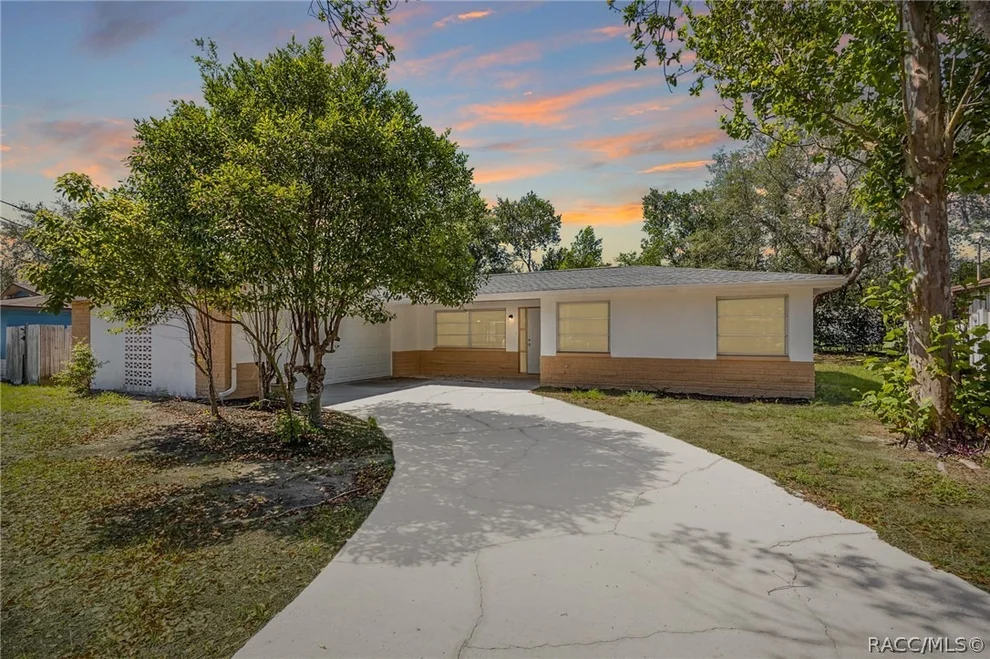 Unit for sale at 7360 Blackhawk Trail, Spring Hill, FL 34606