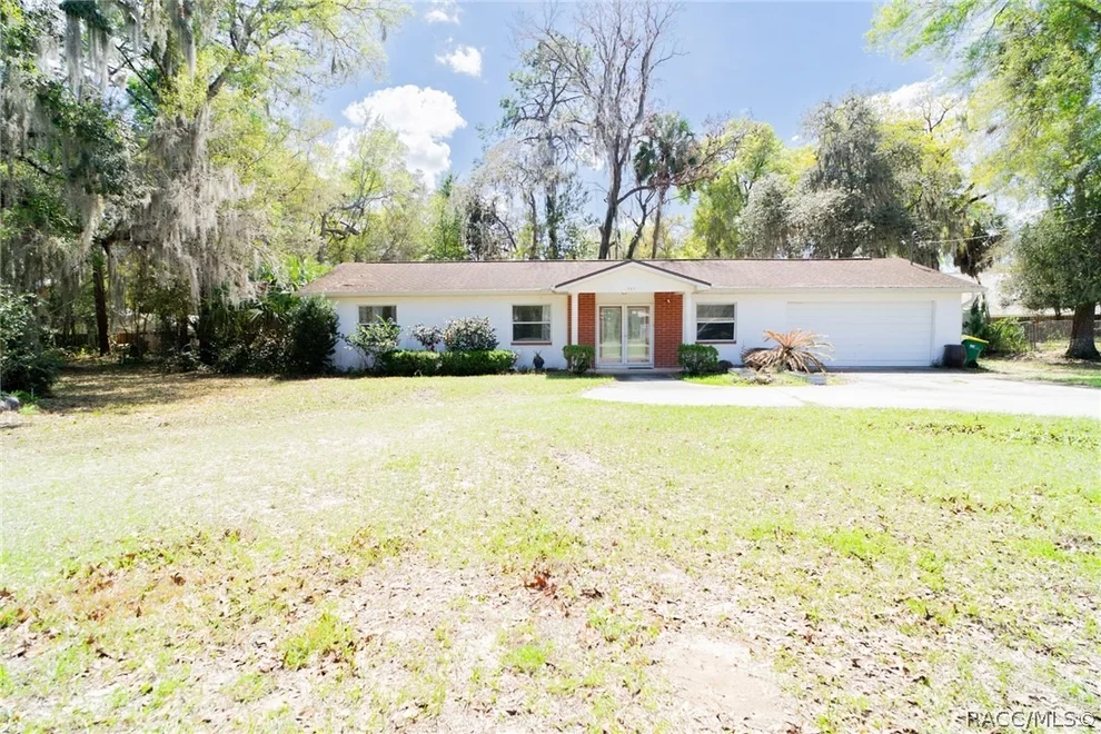 Unit for sale at 707 Howard Street, Inverness, FL 34453