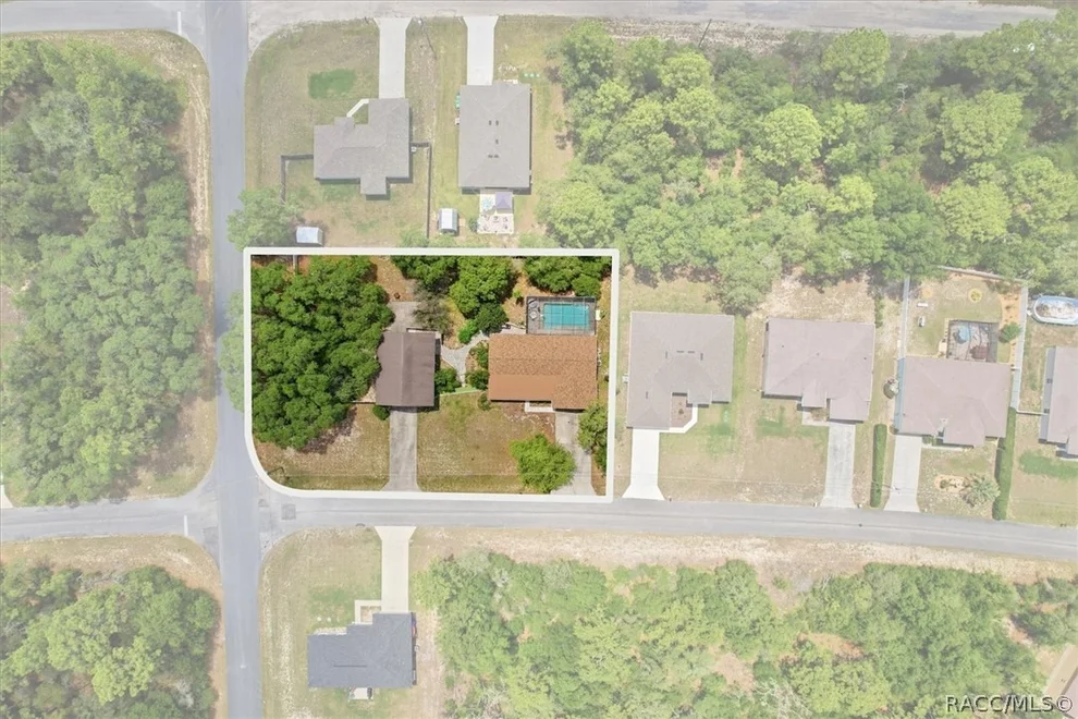 Unit for sale at 8720 N Trojan Drive, Citrus Springs, FL 34433