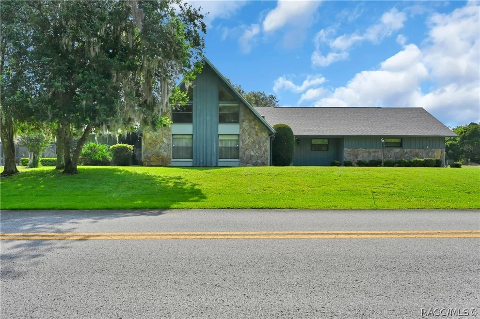 Unit for sale at 821 N Golf Course Drive, Crystal River, FL 34429