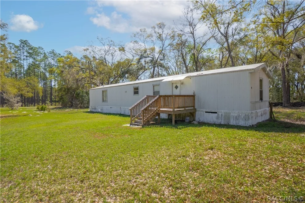 Unit for sale at 5590 NW 76th Avenue, Chiefland, FL 32626