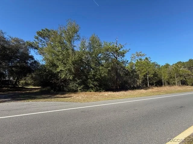 Unit for sale at 7220 N Deltona Boulevard, Citrus Springs, FL 34434