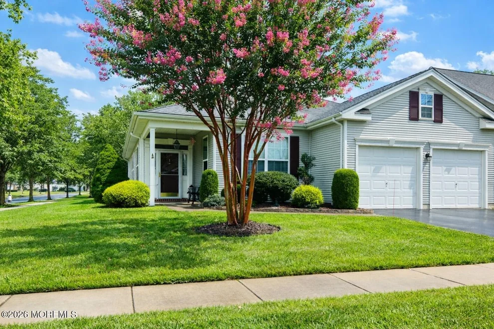 Unit for sale at 1 Colonial Way, Allentown, NJ 08501