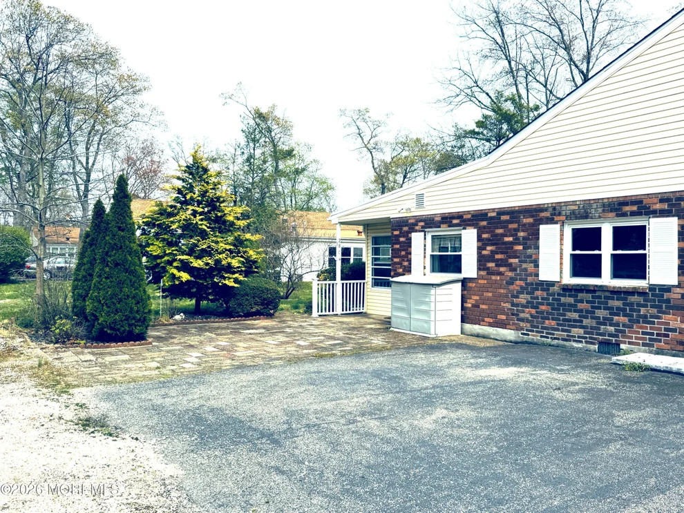 Unit for sale at 28 C Holly Street, Manchester, NJ 08759