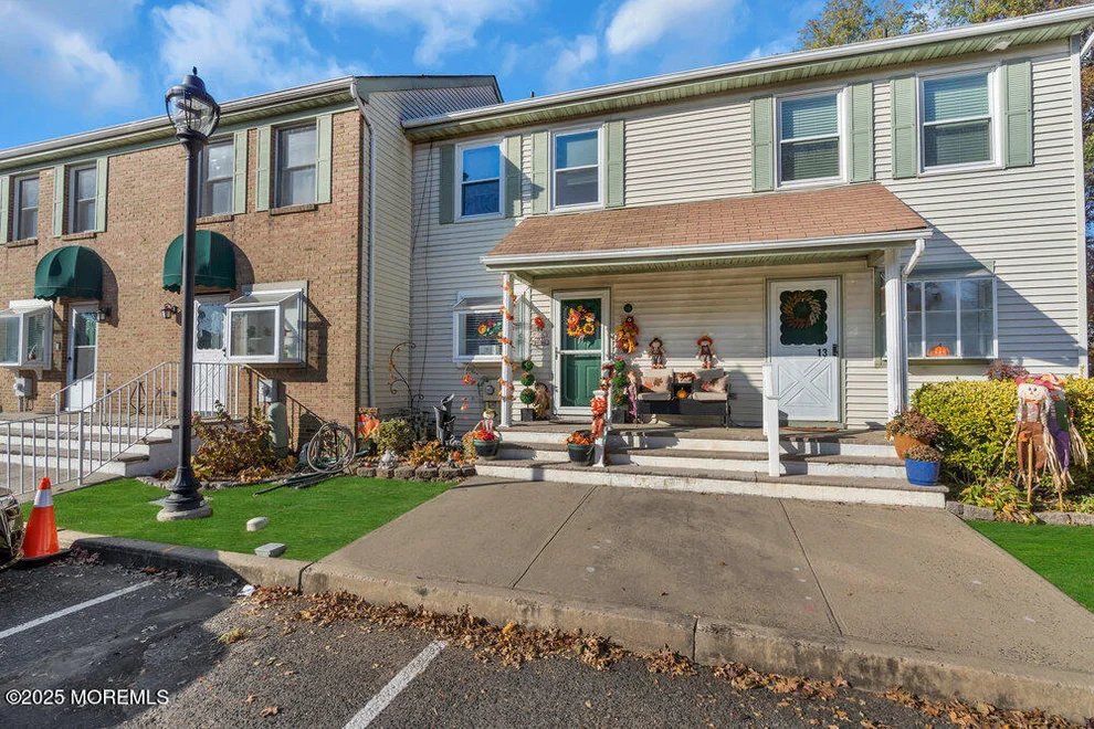 Unit for sale at 14 Gull Way, Keyport, NJ 07735