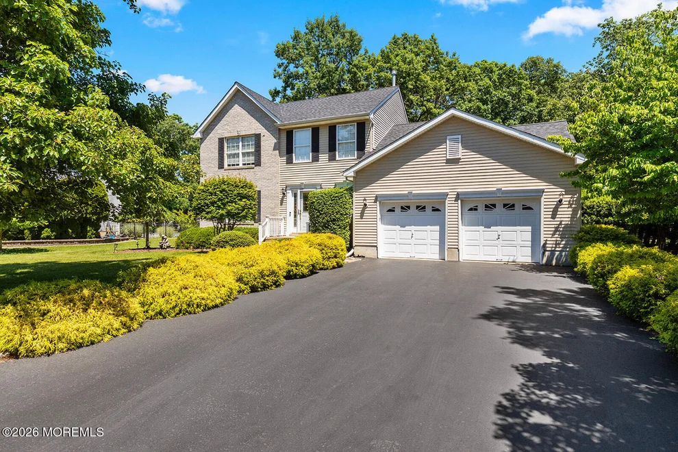 Unit for sale at 9 Edie Lane, Howell, NJ 07731