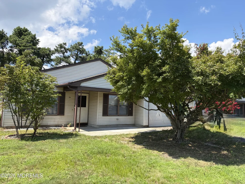 Unit for sale at 24 Mariner Place, Brick, NJ 08723
