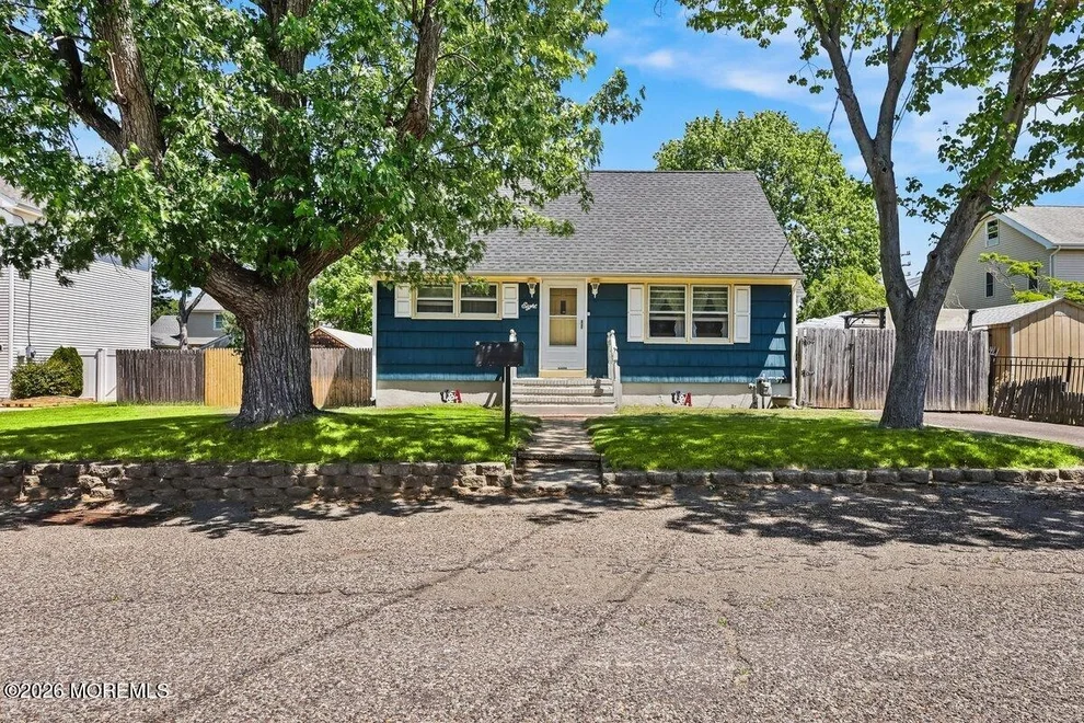 Unit for sale at 8 N Chestnut Street N, Hazlet, NJ 07730