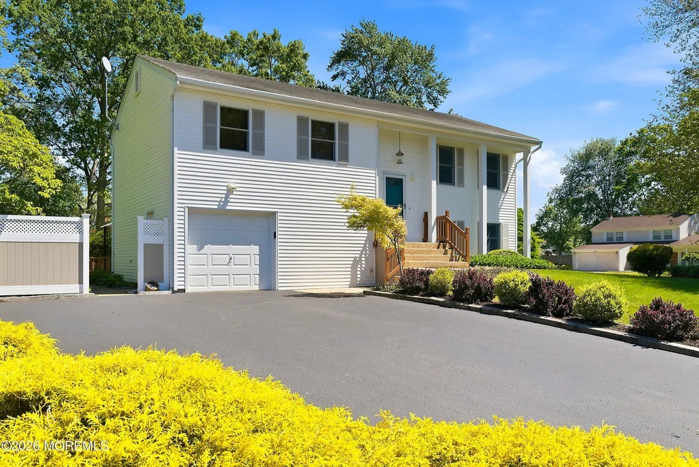 Unit for sale at 1001 Majorca Court, Toms River, NJ 08753