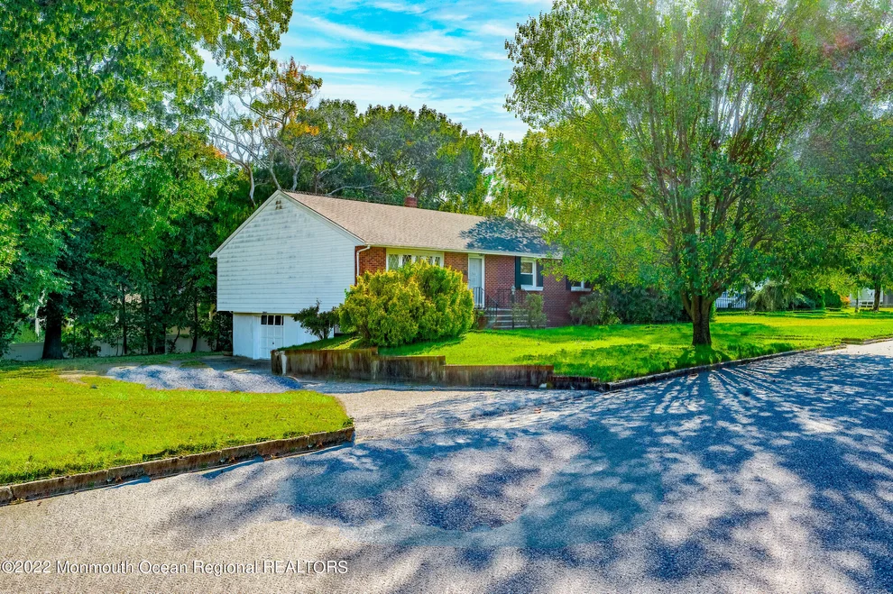 Unit for sale at 543 Hollywood Avenue, Toms River, NJ 08753