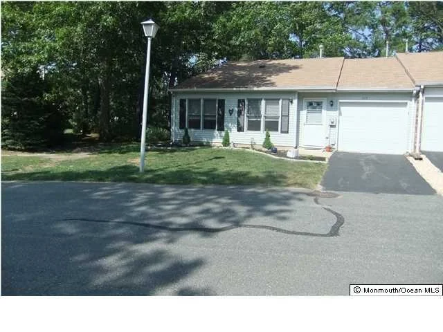 Unit for sale at 225 Cloverdale Drive, Lakewood, NJ 08701