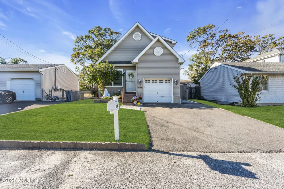 Unit for sale at 808 Beach Avenue, Beachwood, NJ 08722