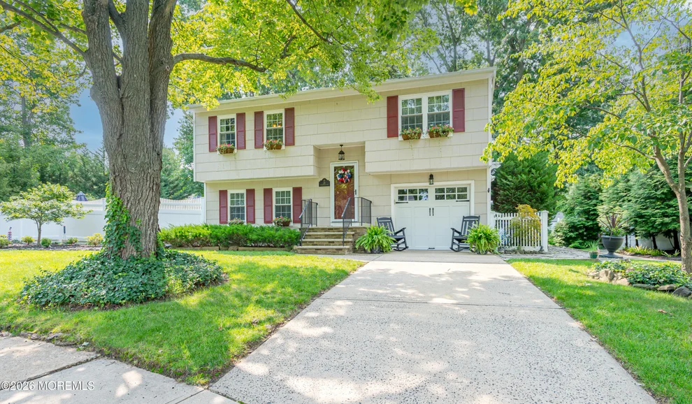 Unit for sale at 20 Eisenhower Court, Matawan, NJ 07747