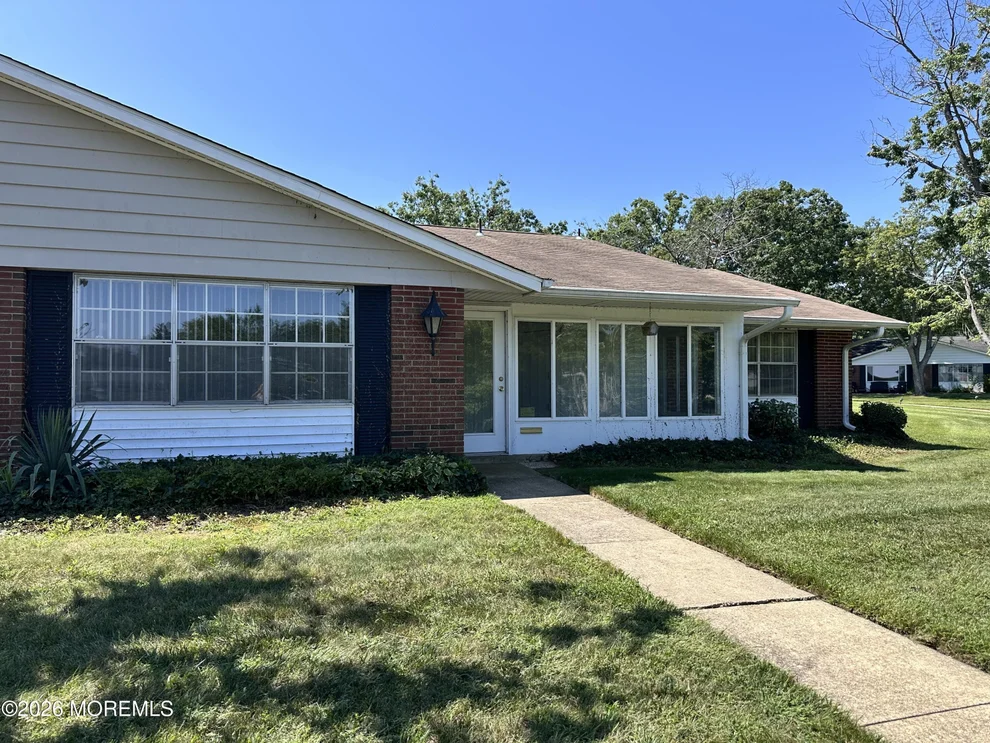 Unit for sale at 587 B Lake Point Drive, Lakewood, NJ 08701