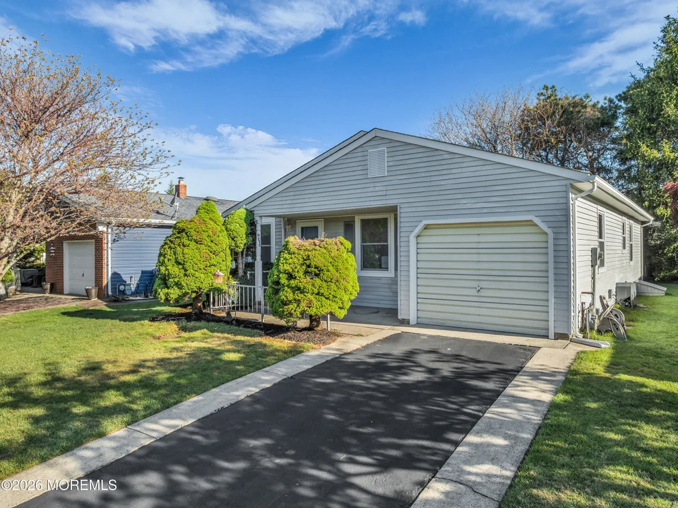 Unit for sale at 3 Madras Court, Toms River, NJ 08757