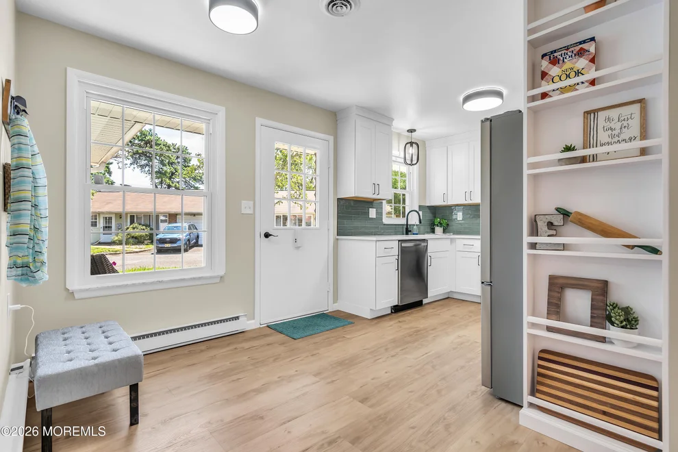 Unit for sale at 110 Buckingham Drive, Manchester, NJ 08759
