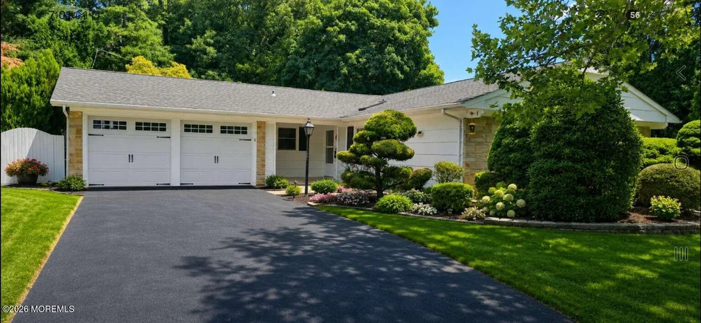 Unit for sale at 75 Idlebrook Lane, Aberdeen, NJ 07747