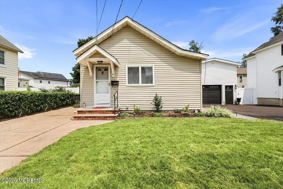 Unit for sale at 19 Manchester Avenue, Keyport, NJ 07735