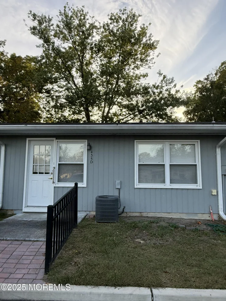 Unit for sale at 435D Picardy Court, Lakewood, NJ 08701