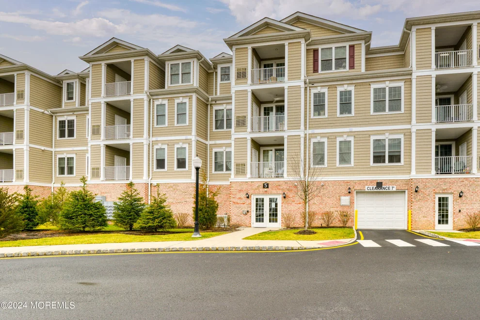 Unit for sale at 7 Centre Street, Ocean Twp, NJ 07712
