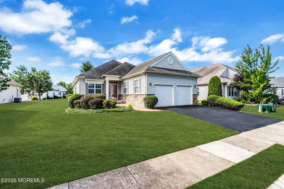 Unit for sale at 20 Donatello Drive, Manchester, NJ 08759