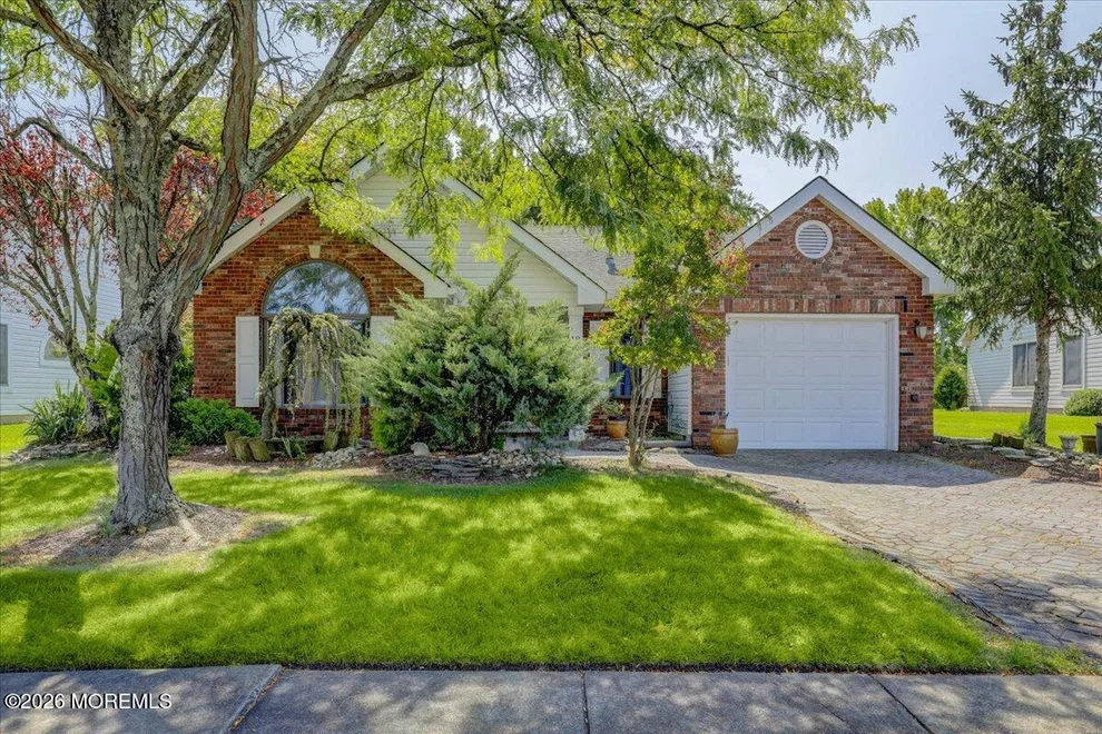 Unit for sale at 19 Hampton Drive, Marlboro, NJ 07746