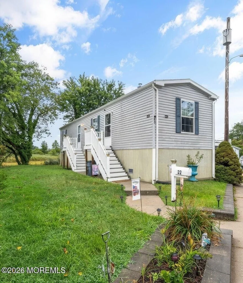 Unit for sale at 32 Bayshore Mobile Mnr, Hazlet, NJ 07730