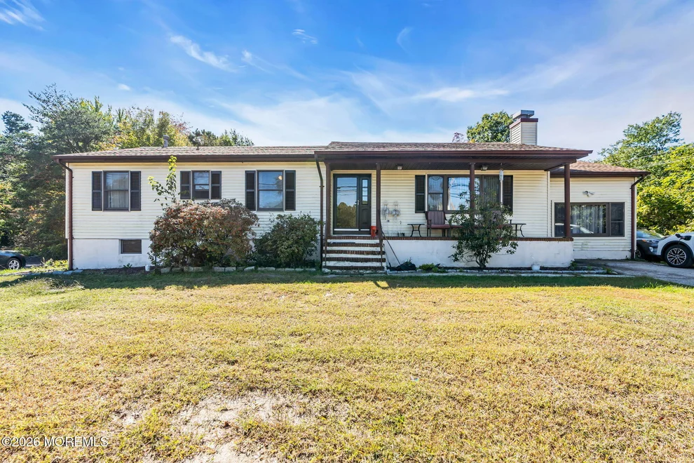 Unit for sale at 303 W Commodore Boulevard, Jackson, NJ 08527