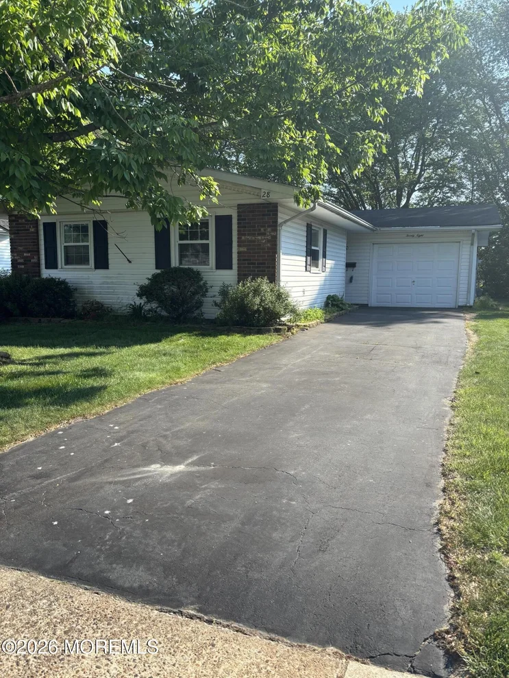 Unit for sale at 28 Baser Lane, Brick, NJ 08724