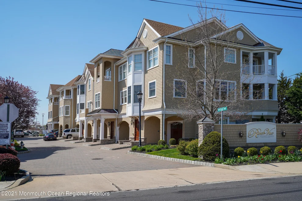 Unit for sale at 104 River Mist Way, Brielle, NJ 08730