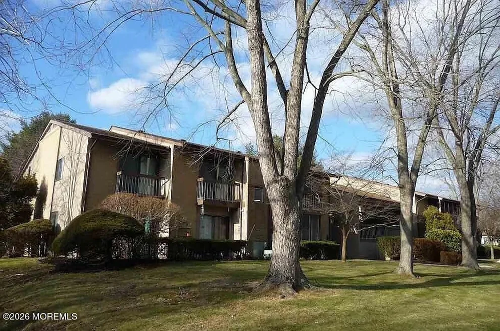 Unit for sale at 76 Manchester Court, Red Bank, NJ 07701