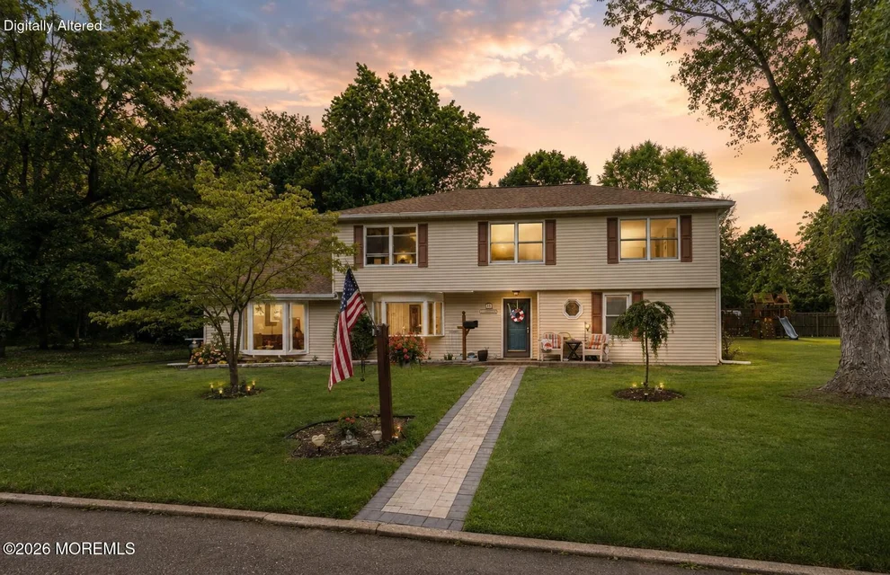 Unit for sale at 14 Carriage Road N, Hazlet, NJ 07730