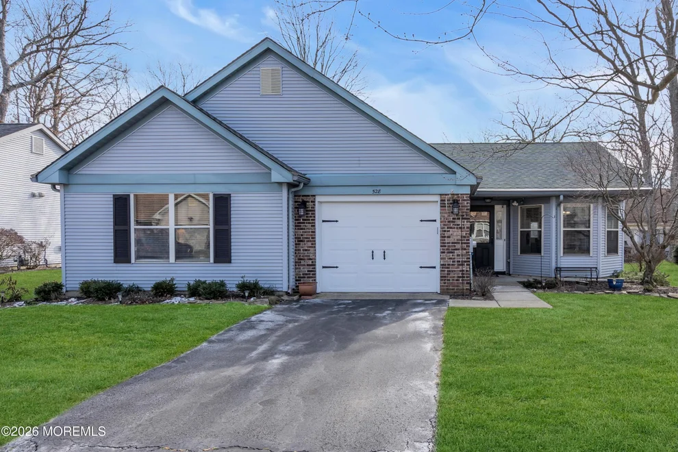 Unit for sale at 528 Petunia Lane, Whiting, NJ 08759