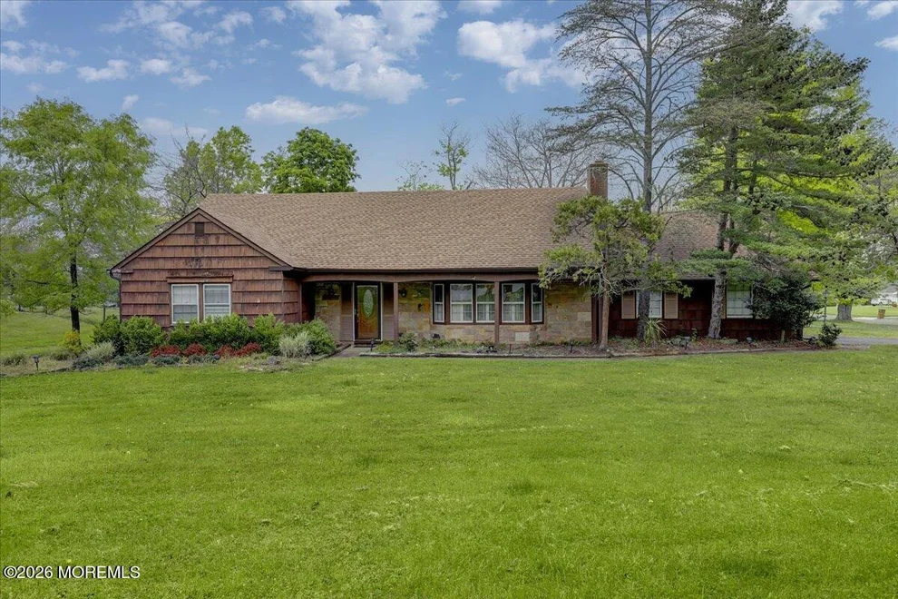 Unit for sale at 2 Steward Lane, Manalapan, NJ 07726