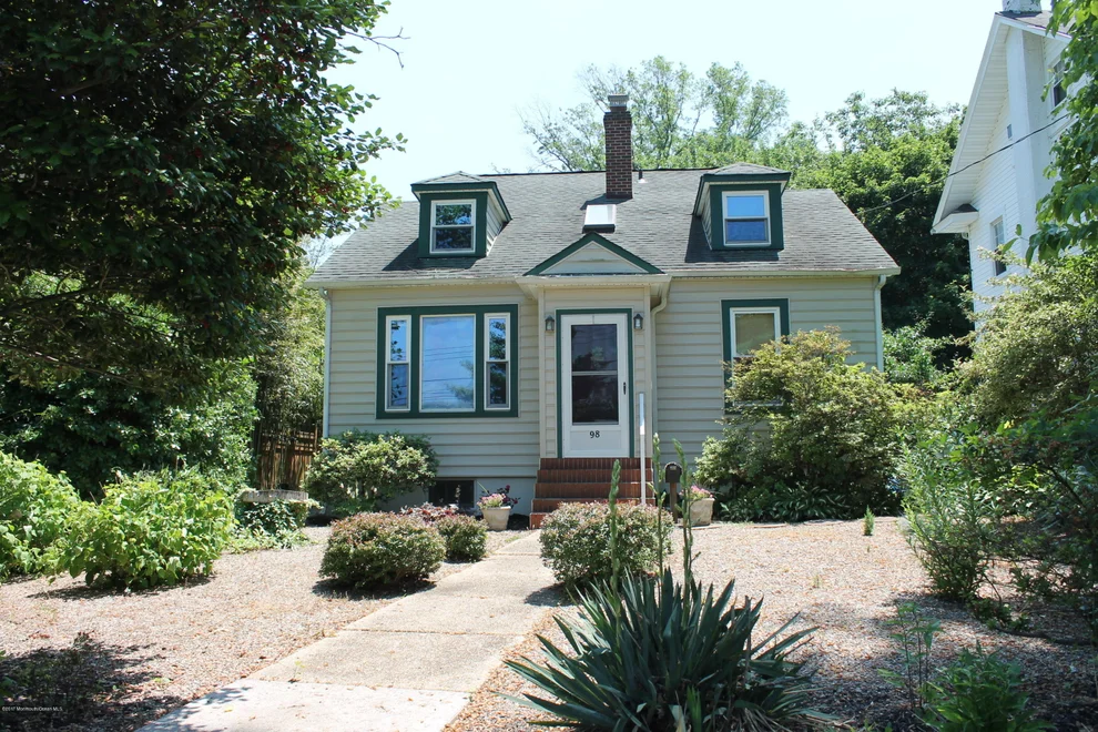 Unit for sale at 98 E Main Street, Freehold, NJ 07728