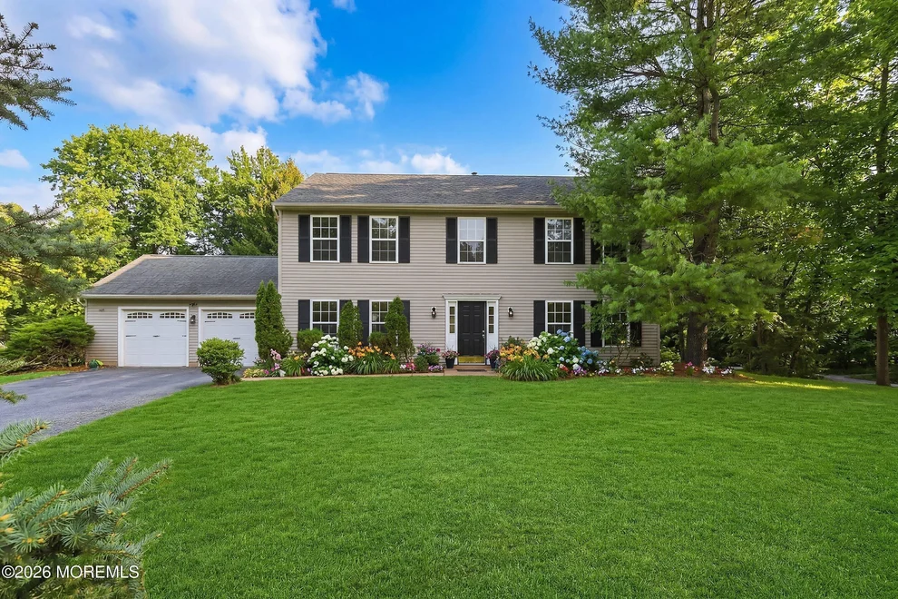 Unit for sale at 565 Buttonwood Drive, Jackson, NJ 08527
