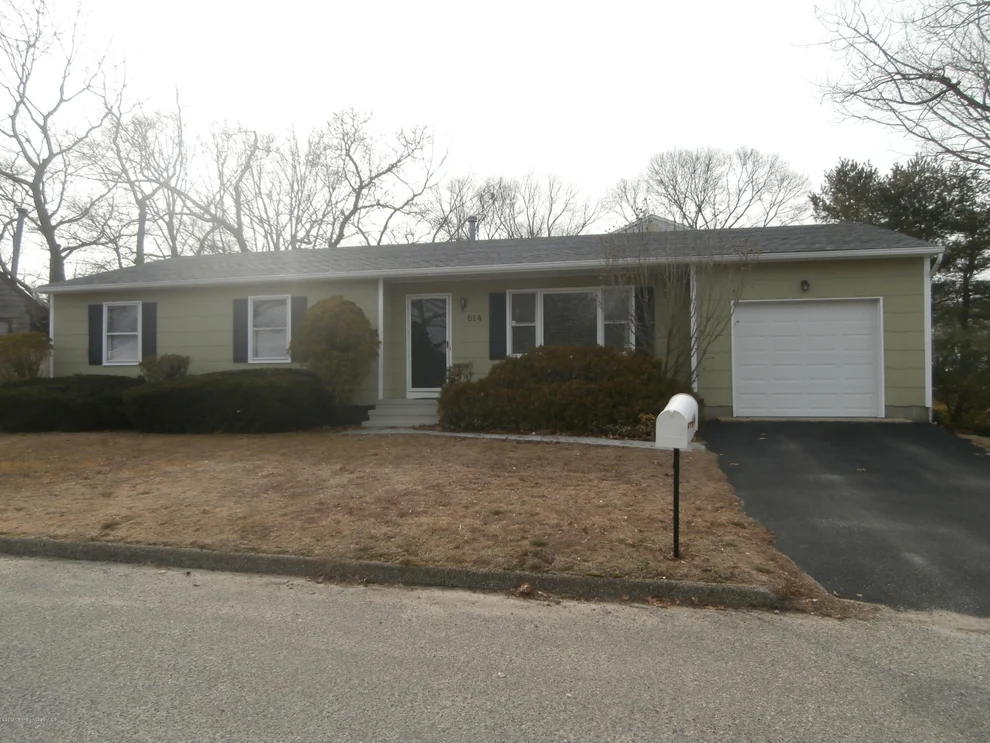 Unit for sale at 614 Demont Street, Toms River, NJ 08753
