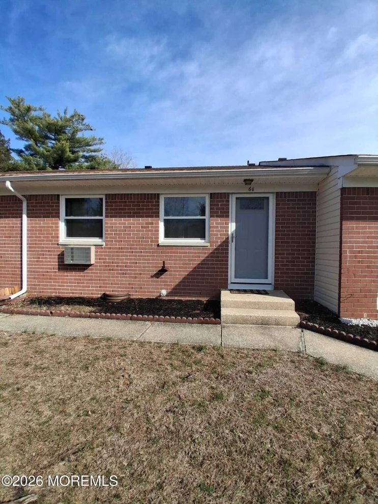 Unit for sale at 6g Hancock Drive, Whiting, NJ 08759