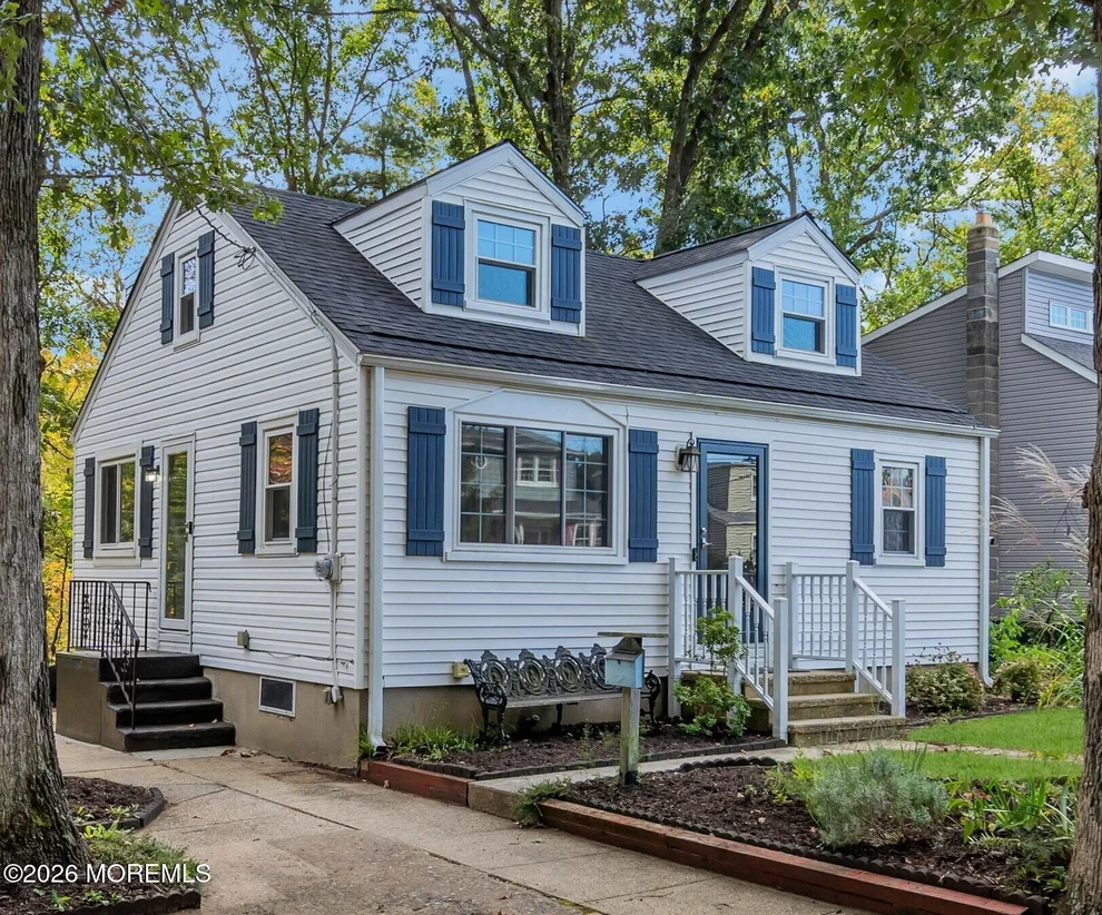 Unit for sale at 32 Bruning Lane, Spotswood, NJ 08884